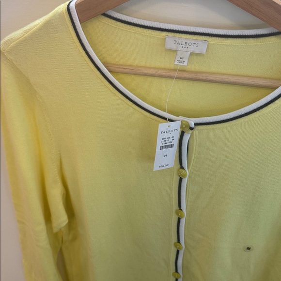Talbots NWT Women’s Tipped Charming Yellow Cardigan  Black White Trim Size M - Picture 2 of 4